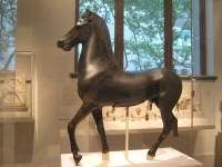 Grčka bronzana statueta konja
