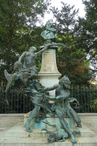 Fontana Ežena Delakroa u Luksemburškom parku